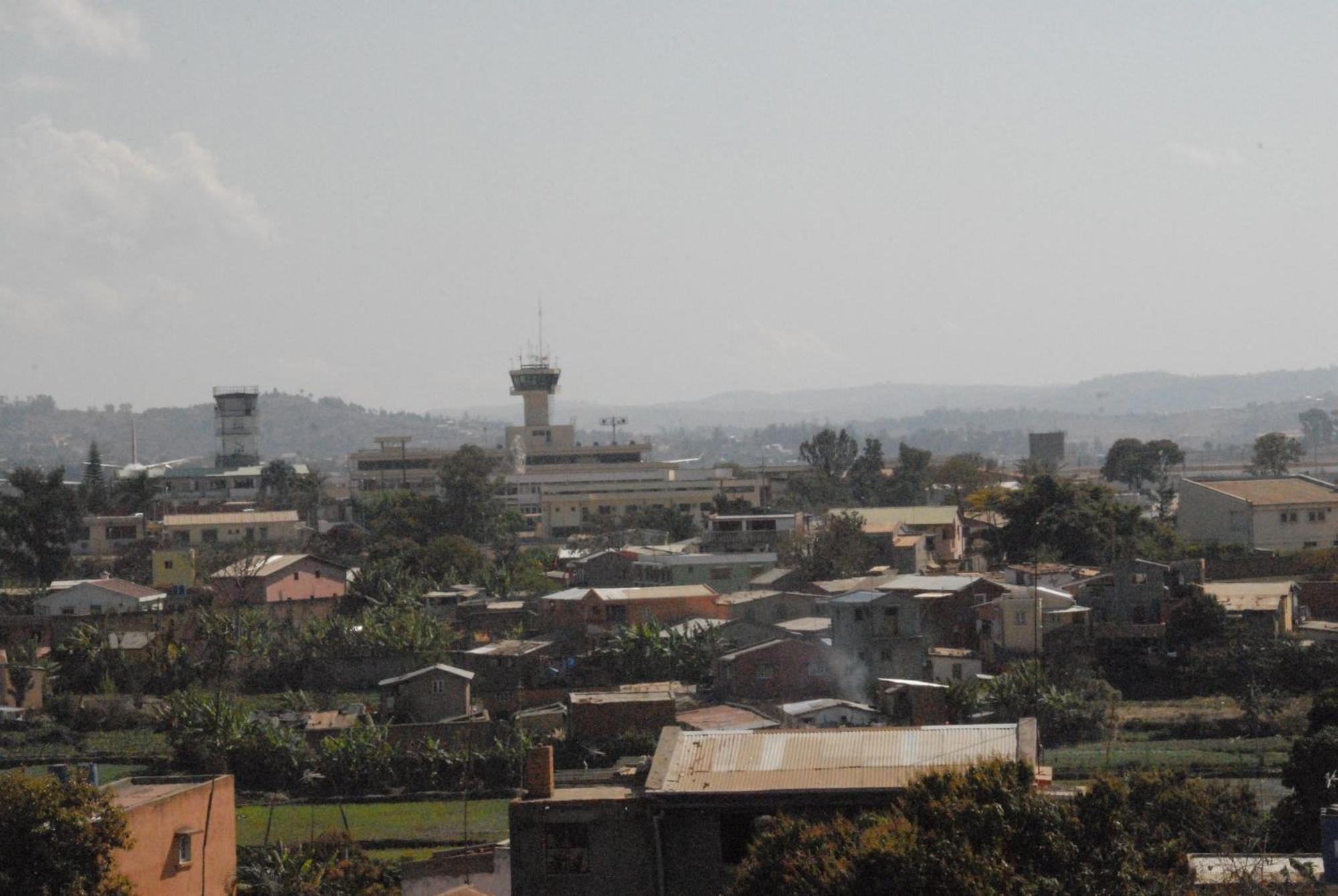 Hotel Ivato , Airport Antananarivo Luaran gambar