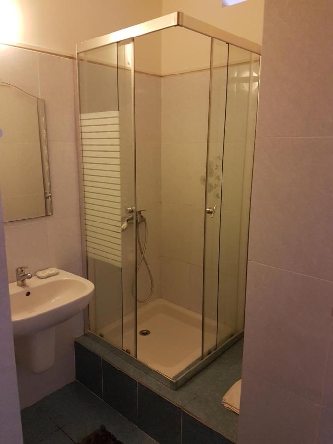 Hotel Ivato , Airport Antananarivo Luaran gambar